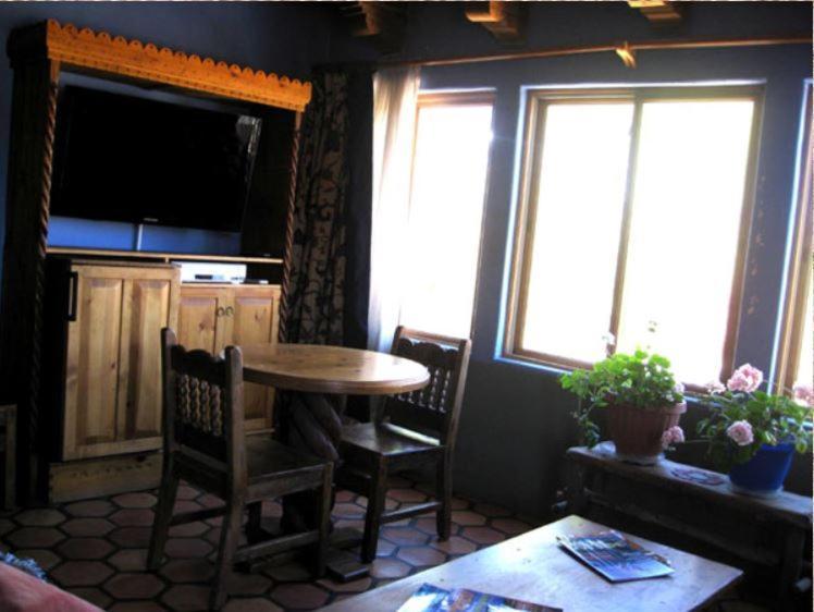 La Dona Luz Inn An Historic B&B Taos Eksteriør bilde