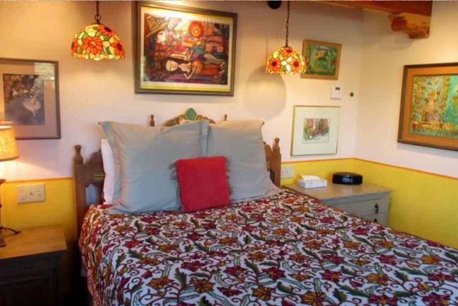 La Dona Luz Inn An Historic B&B Taos Eksteriør bilde