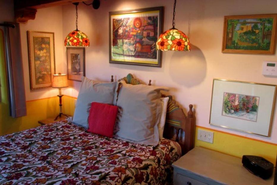 La Dona Luz Inn An Historic B&B Taos Eksteriør bilde